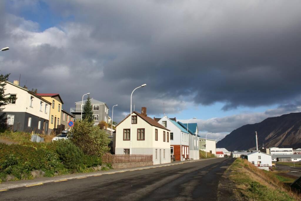 House With A Warm Soul In North Iceland Siglufjordur Buitenkant foto