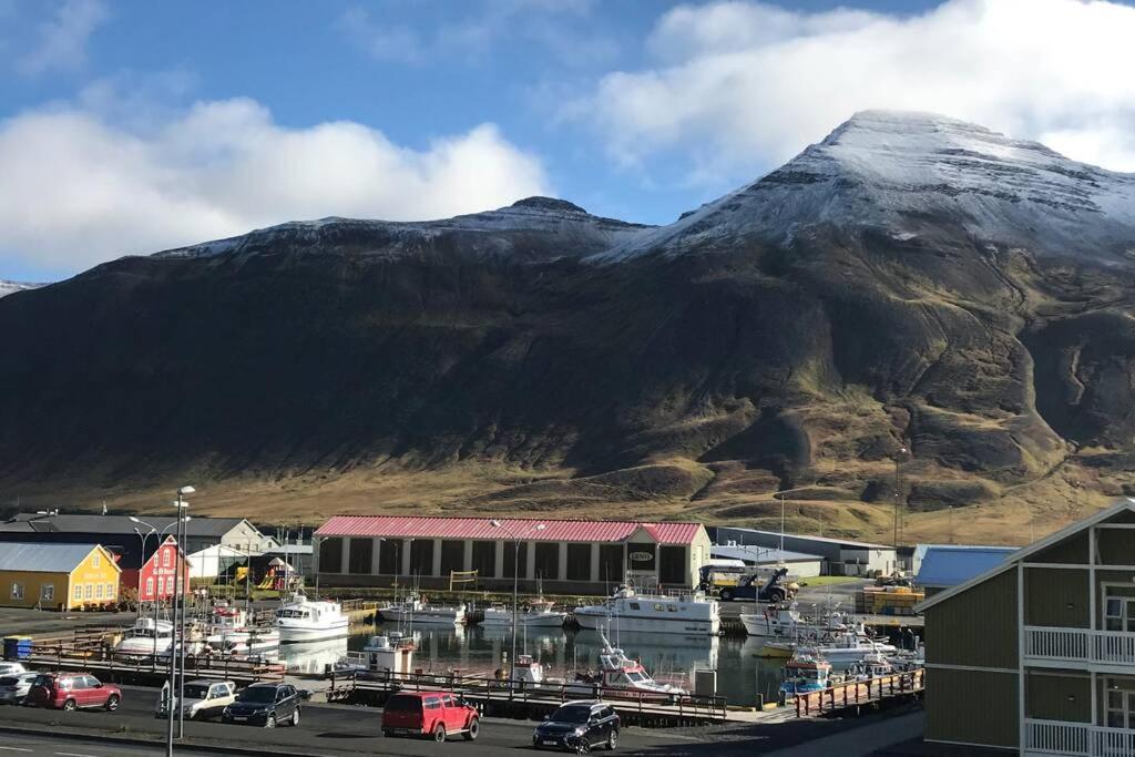 House With A Warm Soul In North Iceland Siglufjordur Buitenkant foto