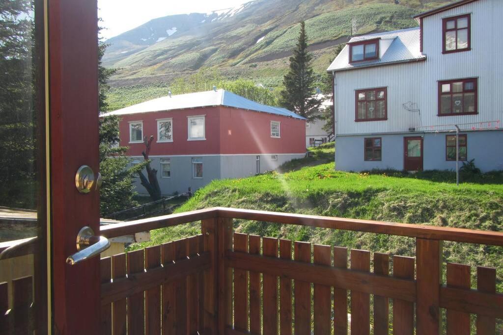 House With A Warm Soul In North Iceland Siglufjordur Buitenkant foto